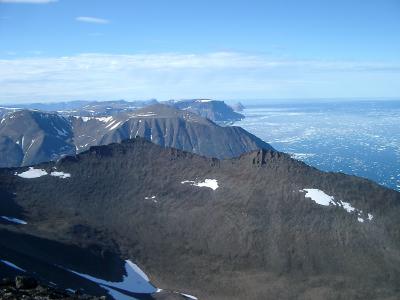 Basalts of Baffin Island. Photo by Don Francis (McGill University)